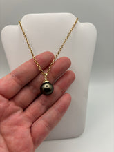 Load image into Gallery viewer, Tahitian pearl pendant
